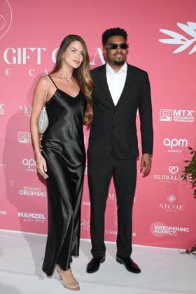 Photocall of the Globa Gift Gala during the 78th Cannes International Film Festival Guest at the photocall of the Globa Gift Gala during the 78th Cannes International Film Festival May 19th, 2025 Lionel Urman Bestimage Celebrities at the photocall of the Global Gift Gala during the 78th Internationall Cannes Film Festival May 19th, 2025 Cannes France  Copyright: xLIONELxURMANxx xBESTIMAGExLIONELxURMANxx xBESTIMAGEx