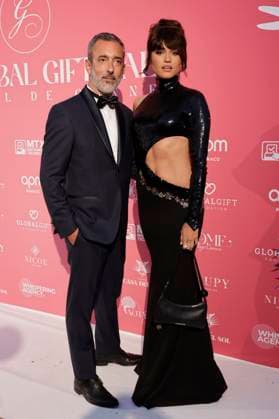 Diane Leyre mit Begleitung bei der Global Gift Gala 2025 auf dem Festival de Cannes 2025 78. Internationale Filmfestspiele von Cannes im La MÃ me Plage. Cannes, 19.05.2025