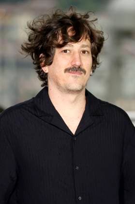 Simon Mesa Soto beim Photocall zum Kinofilm Un Poeta A Poet auf dem Festival de Cannes 2025 78. Internationale Filmfestspiele von Cannes am Palais des Festivals. Cannes, 20.05.2025