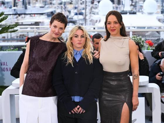 Cannes, 78th Cannes Film Festival 2025 - Day 8 - Photocall of the film Love Me Tender . In the picture Vicky Krieps, Anna Cazenave Cambet, Monia Chokri  Copyright: xAlbertoxTerenghix xipa-agency.netx xPoolxPhotoxEventsx05x IPA_Agency_IPA57978809