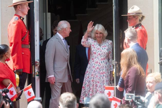 Entertainment Bilder des Tages King Charles III and Queen Camilla Visit Canada House, London to Mark its 100th Anniversary - Tuesday 20 May King Charles III and Queen Camilla depart Canada House in London, England, UK on Tuesday 20 May, 2025 after marking the 100th Anniversary of Canada House., Credit:Justin Ng Avalon UK, England, London, Canada House  Copyright: xJustinxNgx xAvalonx 1001351952