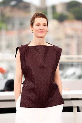 78eme Festival International du Film de Cannes Photocall with cast of Love me tender 78th International Cannes Film Festival Photocall with cast of Love me tender movie 444761 2025 05 20 Cannes France Krieps, Vicky  Copyright: xIvankaxVoisinx xStarfacex STAR_444761_023