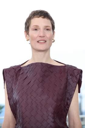 Love Me Tender Photocall at the 78th Annual Cannes Film Festival Vicky Krieps - Love Me Tender Photocall at the 78th Annual Cannes Film Festival in Cannes, France on May 20, 2025.  Copyright: x Chassery+Courdjix