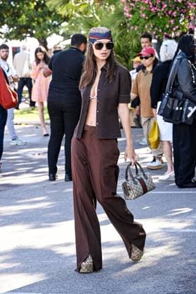 Emily Ratajkowski during a photoshoot for a Gucci advertising campaign on the sidelines of the 78th Cannes International Film Festival American actress and model Emily Ratajkowski during a photoshoot for a Gucci advertising campaign on the sidelines of the 78th Cannes International Film Festival, France, May 20, 2025 Yehiel Choukroune Bestimage American actress and model Emily Ratajkowski during a photoshoot for a Gucci advertising campaign on the sidelines of the 78th Cannes International Film Festival in Cannes, France, on May 20, 2025 Cannes France  Copyright: xYehielxChekrounex xBestimagexYehielxChekrounex xBestimagex