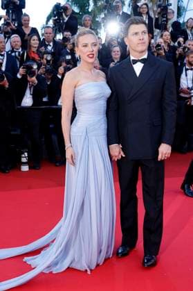Scarlett Johansson mit Ehemann Colin Jost bei der Premiere des Kinofilms Vie privÃ e A Private Life auf dem Festival de Cannes 2025 78. Internationale Filmfestspiele von Cannes im Palais des Festivals. Cannes, 20.05.2025