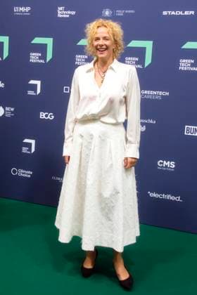 Entertainment Themen der Woche KW21 Entertainment Bilder des Tages Green Award 2025 , Green Carpet in der Messe Berlin, Berlin, 20.05.2025 Katja Riemann, GREEN AWARD 2025 , Green Carpet, Messe Berlin, Berlin, 20.05.2025 Berlin Messe Berlin Deutschland, germany *** Green Award 2025 , Green Carpet at Messe Berlin, Berlin, 20 05 2025 Katja Riemann, GREEN AWARD 2025 , Green Carpet, Messe Berlin, Berlin, 20 05 2025 Berlin Messe Berlin Germany, germany Copyright: xChristianxBehringx