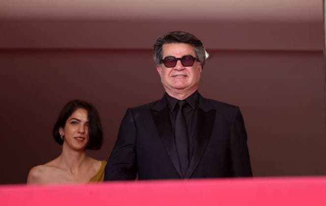Descente des marches du film Un simple accident lors du 78ème Festival International du Film de Cannes Solmaz Panahi, Jafar Panahi Descente des marches du film Un simple accident lors du 78ème Festival International du Film de Cannes le 20 mai 2025 Jacovides Moreau Bestimage A simple accident at the 78th Cannes International Film Festival on 20 May 2025 Cannes France  Copyright: xJACOVIDES-MOREAUx xBESTIMAGExJACOVIDES-MOREAUx xBESTIMAGEx