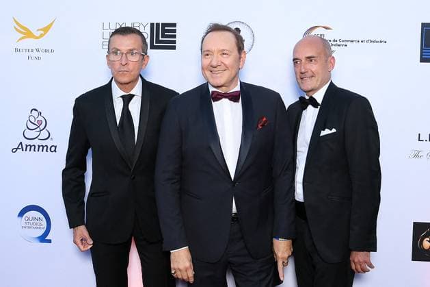 Better World Fund Gala Evening at the Carlton Hotel during the 78th Cannes International Film Festival Manuel Collas de La Roche, Kevin Spacey, Gilles Muzas Better World Fund Gala Evening at the Carlton Hotel during the 78th Cannes International Film Festival on May 20, 2025 Lionel Urman Bestimage Better World Fund Gala Evening at the Carlton Hotel during the 78th Cannes International Film Festival on May 20, 2025 Cannes France  Copyright: xLIONELxURMANxx xBESTIMAGExLIONELxURMANxx xBESTIMAGEx