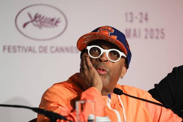 Cannes - Highest 2 Lowest Press Conference Spike Lee attending the on the Highest 2 Lowest press conference at the 78th annual Cannes Film Festival at Palais des Festivals on May 20, 2025 in Cannes, France. Photo by Jm Haedrich Pool ABACAPRESS.COM Cannes France  Copyright: xABACAx