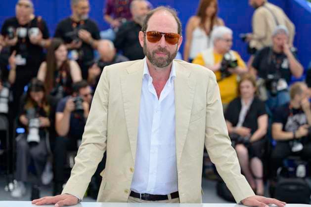 Cannes Das Verschwinden Des Josef Mengele Photocall NG Oliver Guez attending the ‘Das Verschwinden Des Josef Mengele’ (The Disappearance Of Josef Mengele)’ photocall in Cannes, France, on May 21, 2025, as part of the Cannes Film Festival. Photo by Nicolas Genin ABACAPRESS.COM Cannes France  Copyright: xGeninxNicolas ABACAx
