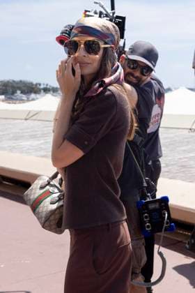 Cannes Emily Ratajkowski along the Croisette MP Emily Ratajkowski plays in a commercial for Gucci along the Croisette ahead the 78th annual Cannes Film Festival on May 21, 2025 in Cannes, France. Photo by Marco Piovanotto ABACAPRESS.COM  Copyright: xPiovanottoxMarco ABACAx