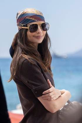 Cannes Emily Ratajkowski along the Croisette MP Emily Ratajkowski plays in a commercial for Gucci along the Croisette ahead the 78th annual Cannes Film Festival on May 21, 2025 in Cannes, France. Photo by Marco Piovanotto ABACAPRESS.COM  Copyright: xPiovanottoxMarco ABACAx