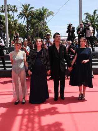 Cannes, 78th Cannes Film Festival 2025 - day 9 - red carpet of the film Romeria Cannes, 78th Cannes Film Festival 2025 - day 9 - red carpet of the film Romeria - In the photo: Llúcia Garcia, Carla Simón, Mitch Martín and María Zamora Cannes Italy  Copyright: xIPA ABACAx