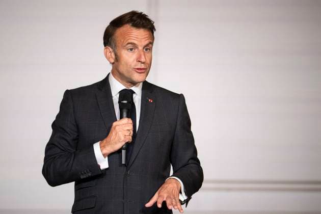 Non Au Harcelement Awards Ceremony - Paris French President Emmanuel Macron speaks at the No to Bullying award ceremony at the Elysee Palace in Paris, France, 21 May 2025. France s Ministry of National Education organizes each year the Non au harcelement (No to Bullying) contest in schools to raise awareness and promote values such as kindness and inclusion. Photo by Eliot Blondet ABACAPRESS.COM Paris France France  Copyright: xBlondetxEliot ABACAx