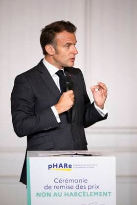 Non Au Harcelement Awards Ceremony - Paris French President Emmanuel Macron speaks at the No to Bullying award ceremony at the Elysee Palace in Paris, France, 21 May 2025. France s Ministry of National Education organizes each year the Non au harcelement (No to Bullying) contest in schools to raise awareness and promote values such as kindness and inclusion. Photo by Eliot Blondet ABACAPRESS.COM Paris France France  Copyright: xBlondetxEliot ABACAx