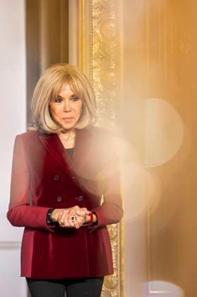 News Bilder des Tages Non Au Harcelement Awards Ceremony - Paris Brigitte Macron attends the No to Bullying award ceremony at the Elysee Palace in Paris, France, 21 May 2025. France s Ministry of National Education organizes each year the Non au harcelement (No to Bullying) contest in schools to raise awareness and promote values such as kindness and inclusion. Photo by Eliot Blondet ABACAPRESS.COM Paris France France  Copyright: xBlondetxEliot ABACAx