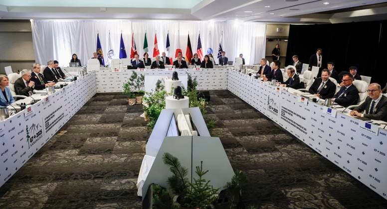 May 21, 2025, Banff, Ab, CANADA: The G7 Finance Ministers attend their meeting in Banff, Alta., Wednesday, May 21, 2025. Banff CANADA  - ZUMAc35_ 20250521_zaf_c35_030 Copyright: xJeffxMcintoshx