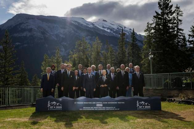 Lars Klingbeil, Bundesminister der Finanzen, aufgenommen beim Familienfoto im Rahmen des Treffen der G7 FMNBG. Banff, 21.05.2025. Fotografiert im Auftrag des Bundesfinanzministeriums. Banff Kanada Copyright: xKiraxHofmann BMFx