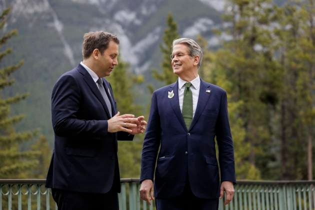 Lars Klingbeil, Bundesminister der Finanzen, und Scott Bessent, US-Finanzminister, aufgenommen im Rahmen des Treffen der G7 FMNBG. Banff, 21.05.2025. Fotografiert im Auftrag des Bundesfinanzministeriums. Banff Kanada Copyright: xKiraxHofmann BMFx