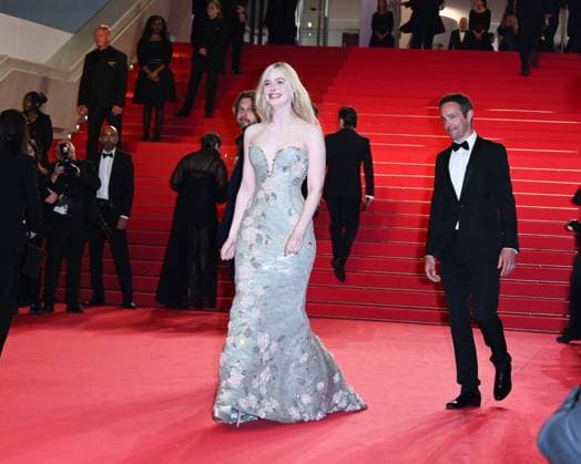 Cannes, 78th Cannes Film Festival 2025, Red Carpet Affeksjonsverdi (Sentimental Value) Cannes, 78th Cannes Film Festival 2025, Red Carpet Affeksjonsverdi (Sentimental Value) In the photo: Elle Fanning Milan  Copyright: xIPA ABACAx