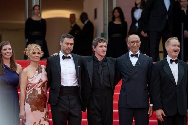 The History Of Sound Red Carpet - The 78th Annual Cannes Film Festival In Cannes, France, on May 21, 2025, Emma Canning, Alison Bartlett, Raphael Sbarge, Ben Shattuck, Paul Mescal, Oliver Hermanus, Hadley Robinson, Rebecca Frecknall, and Zhang Xin attend the The History Of Sound red carpet at the 78th annual Cannes Film Festival at Palais des Festivals. Cannes France Copyright: xLucaxCarlinox originalFilename: carlino-notitle250521_npjDi.jpg