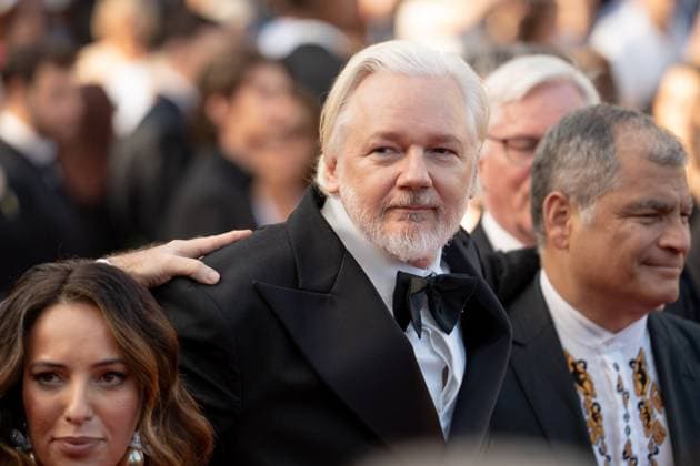 The History Of Sound Red Carpet - The 78th Annual Cannes Film Festival Julian Assange attends the The History Of Sound red carpet at the 78th annual Cannes Film Festival at Palais des Festivals in Cannes, France, on May 21, 2025. Cannes France  Copyright: xLucaxCarlinox originalFilename: carlino-notitle250521_npq8p.jpg