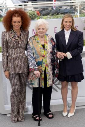 Eleanor The Great , Photocall in Cannes, 21.05.2025 Cannes, Frankreich - 21.5.2024: Erin Kellyman, June Squibb, Scarlett Johansson während des Photocalls zu - Eleanor The Great - während der 78. Internationalen Filmfestspiele von Cannes. Die Filmfestspiele finden vom 13. bis 24. Mai 2025 statt. Cannes Palais des Festivals et des Cong Provence-Alpes-Cote d Azur Frankreich Copyright: xChristianxEnderx