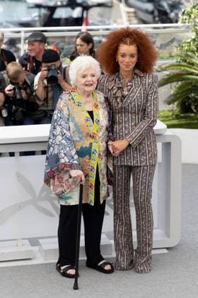 Eleanor The Great , Photocall in Cannes, 21.05.2025 Cannes, Frankreich - 21.5.2024: June Squibb, Erin Kellyman während des Photocalls zu - Eleanor The Great - während der 78. Internationalen Filmfestspiele von Cannes. Die Filmfestspiele finden vom 13. bis 24. Mai 2025 statt. Cannes Palais des Festivals et des Cong Provence-Alpes-Cote d Azur Frankreich Copyright: xChristianxEnderx