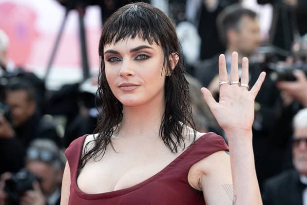 Entertainment Themen der Woche KW21 Cannes - The History of Sound Red Carpet DN Cara Delevingne poses during The History of Sound red carpet at the 78th annual Cannes Film Festival at Palais des Festivals on May 21, 2025 in Cannes, France. Photo by David NIVIERE ABACAPRESS.COM CANNES France  Copyright: xNivierexDavid ABACAPRESS.COMx
