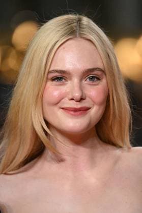 Cannes Affeksjonsverdi Premiere AM Elle Fanning attending Affeksjonsverdi (Sentimental Value) Premiere in Cannes, France on May 21, 2025 as part of the 78th Cannes Film Festival. Photo by Aurore Marechal ABACAPRESS.COM Cannes France  Copyright: xMarechalxAurore ABACAx