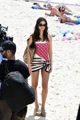 Cannes - Emily Ratajkowski Beach Photoshoot Emily Ratajkowski, also known as Emrata, during a photo shoot on the beach in Cannes, France, on May 21, 2025, as part of the 78th Cannes Film Festival. Photo by Florian Poitout ABACAPRESS.COM Cannes France  Copyright: xPoitoutxFlorian ABACAx