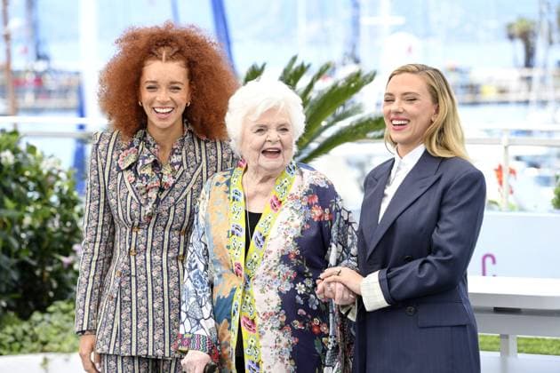 Erin Kellyman, June Squibb und Scarlett Johansson beim Eleanor the Great Photocall in Cannes am 21.05.2025