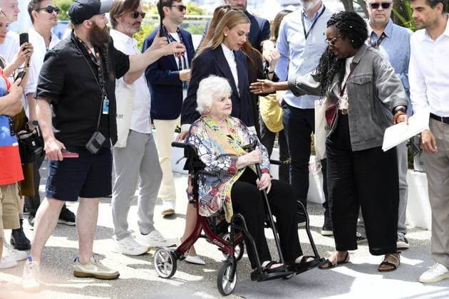 June Squibb beim Eleanor the Great Photocall in Cannes am 21.05.2025