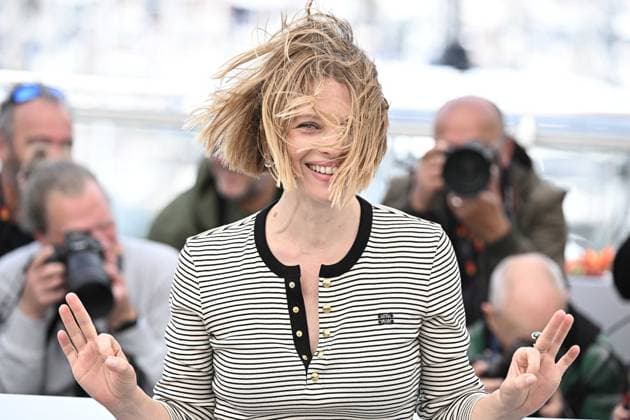 Cannes - Connemara Photocall Melanie Thierry at the Connemara photocall in Cannes, France, on May 22, 2025, for the Cannes Premiere section of the 78th Cannes Film Festival. Photo by David NiviereABACAPRESS.COM Cannes Provence-Alpes-Cote d Azur France  Copyright: xNivierexDavid ABACAPRESS.COMx