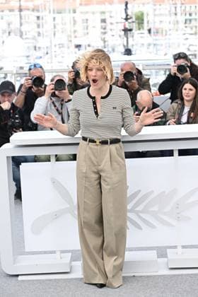 Cannes - Connemara Photocall Melanie Thierry at the Connemara photocall in Cannes, France, on May 22, 2025, for the Cannes Premiere section of the 78th Cannes Film Festival. Photo by David NiviereABACAPRESS.COM Cannes Provence-Alpes-Cote d Azur France  Copyright: xNivierexDavid ABACAPRESS.COMx