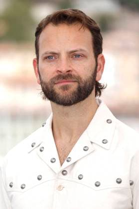 Internationale Filmfestspiele von Cannes, Testa o Croce - Heads or Tails Photocall Alessandro Borghi beim Photocall zum Kinofilm Testa o croce? Heads or Tails? auf dem Festival de Cannes 2025 78. Internationale Filmfestspiele von Cannes am Palais des Festivals. Cannes, 22.05.2025