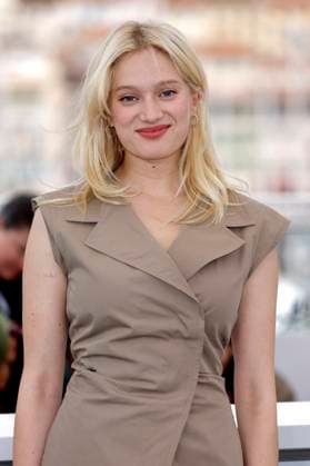 Internationale Filmfestspiele von Cannes, Testa o Croce - Heads or Tails Photocall Nadia Tereszkiewicz beim Photocall zum Kinofilm Testa o croce? Heads or Tails? auf dem Festival de Cannes 2025 78. Internationale Filmfestspiele von Cannes am Palais des Festivals. Cannes, 22.05.2025
