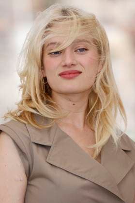 Internationale Filmfestspiele von Cannes, Testa o Croce - Heads or Tails Photocall Nadia Tereszkiewicz beim Photocall zum Kinofilm Testa o croce? Heads or Tails? auf dem Festival de Cannes 2025 78. Internationale Filmfestspiele von Cannes am Palais des Festivals. Cannes, 22.05.2025