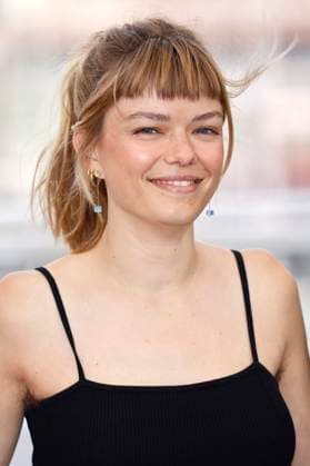 Llucia Garcia beim Photocall zum Kinofilm Romeria auf dem Festival de Cannes 2025 78. Internationale Filmfestspiele von Cannes am Palais des Festivals. Cannes, 22.05.2025