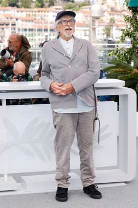 Internationale Filmfestspiele von Cannes, L Homme qui a vu l ours qui a vu l homme Photocall Pierre Richard beim Photocall zum Kinofilm L homme qui a vu l ours qui a vu l homme The Man Who Saw the Bear auf dem Festival de Cannes 2025 78. Internationale Filmfestspiele von Cannes am Palais des Festivals. Cannes, 22.05.2025