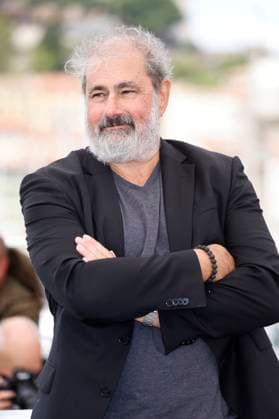 Internationale Filmfestspiele von Cannes, L Homme qui a vu l ours qui a vu l homme Photocall Gustave Kervern beim Photocall zum Kinofilm L homme qui a vu l ours qui a vu l homme The Man Who Saw the Bear auf dem Festival de Cannes 2025 78. Internationale Filmfestspiele von Cannes am Palais des Festivals. Cannes, 22.05.2025