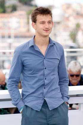 Internationale Filmfestspiele von Cannes, L Homme qui a vu l ours qui a vu l homme Photocall Timi-Joy Marbot beim Photocall zum Kinofilm L homme qui a vu l ours qui a vu l homme The Man Who Saw the Bear auf dem Festival de Cannes 2025 78. Internationale Filmfestspiele von Cannes am Palais des Festivals. Cannes, 22.05.2025