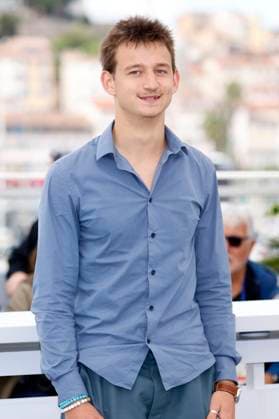 Internationale Filmfestspiele von Cannes, L Homme qui a vu l ours qui a vu l homme Photocall Timi-Joy Marbot beim Photocall zum Kinofilm L homme qui a vu l ours qui a vu l homme The Man Who Saw the Bear auf dem Festival de Cannes 2025 78. Internationale Filmfestspiele von Cannes am Palais des Festivals. Cannes, 22.05.2025