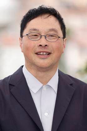 Koji Fukada beim Photocall zum Kinofilm Ren ai saiban Love on Trial auf dem Festival de Cannes 2025 78. Internationale Filmfestspiele von Cannes am Palais des Festivals. Cannes, 22.05.2025