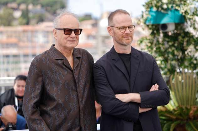 Stellan Skarsgard und Joachim Trier beim Photocall zum Kinofilm Affeksjonsverdi Sentimental Value auf dem Festival de Cannes 2025 78. Internationale Filmfestspiele von Cannes am Palais des Festivals. Cannes, 22.05.2025