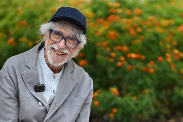 Cannes - L Homme Qui a Vu L ours Qui a Vu L Homme Photocall Pierre Richard attend the LHomme Qui A Vu LOurs Qui A Vu LHomme photocall at the 78th annual Cannes Film Festival at Palais des Festivals on May 22, 2025 in Cannes, France. Photo by Franck Castel ABACAPRESS.COM Cannes France  Copyright: xCastelxFranck ABACAx