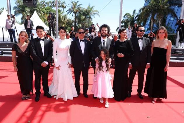 Cannes - Zan O Bacheh Screening JD Eva Dottelonde,guests, Payman Maadi, Saeed Roustaee, Parinaz Izadyar, guest and Livia Van Der Staay attend the red carpet and screening of Zan O Bacheh in Cannes, France, on May 22, 2025, as part of the Cannes Film Festival. Photo by Jerome Domine ABACAPRESS.COM Cannes France  Copyright: xDominexJerome ABACAx