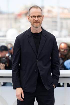 Photocall du film Affeksjonsverdi lors du 78ème Festival International du Film de Cannes Joachim Trier au photocall du film Affeksjonsverdi lors du 78ème Festival International du Film de Cannes, au Palais des Festivals à Cannes, France, le 22 mai 2025 Jacovides Moreau Bestimage Sentimental Value Photocall during the 78th Cannes International Film Festival, in Cannes, France, on May 22, 2025 Cannes France  Copyright: xJACOVIDES-MOREAUx xBESTIMAGExJACOVIDES-MOREAUx xBESTIMAGEx