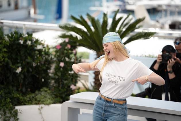 Affeksjonsverdi (Sentimental Value) Photocall - The 78th Annual Cannes Film Festival Elle Fanning attends the Affeksjonsverdi (Sentimental Value) photocall at the 78th annual Cannes Film Festival at Palais des Festivals in Cannes, France, on May 22, 2025. Cannes France  Copyright: xLucaxCarlinox originalFilename: carlino-notitle250522_npqx5.jpg