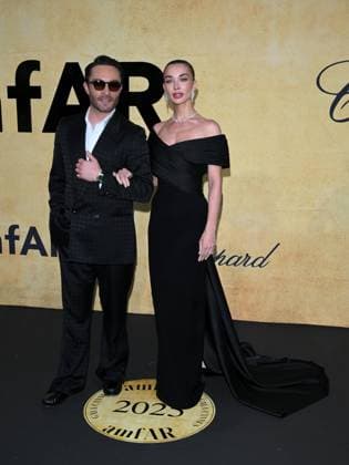 Cap d Antibes - amfAR Gala Cannes 2025 Pictured: Ed Westwick, Amy Jackson  Copyright: xTerenghi Ipax xipa-agency.netx xPoolxPhotoxEventsx05x IPA_Agency_IPA58097407